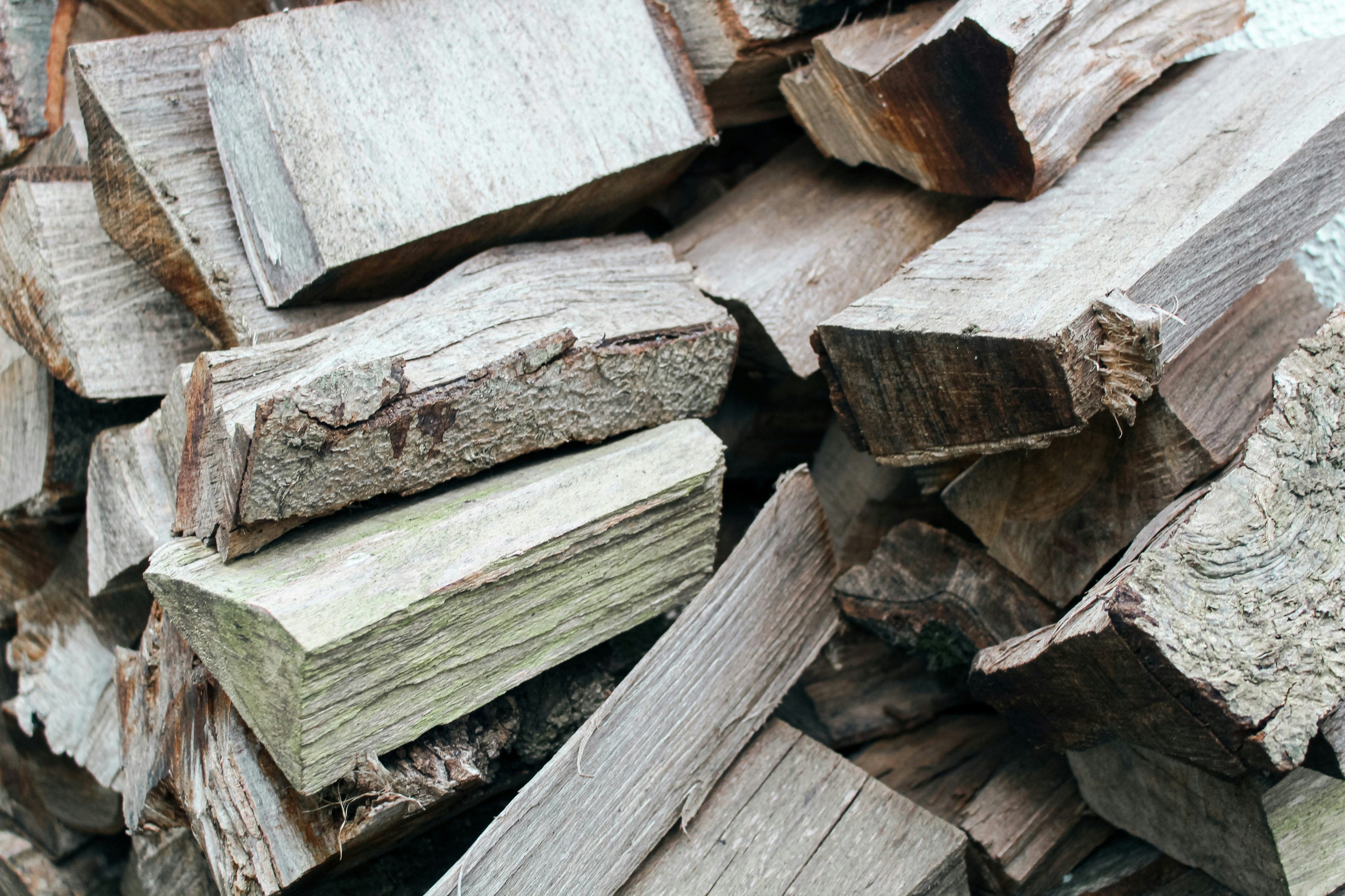 Hartholz Brennholz 25cm